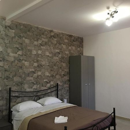 Mattia House Apartment Patti Exterior photo