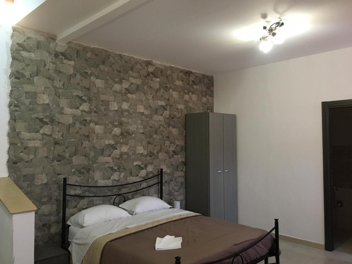 Mattia House Apartment Patti Exterior photo